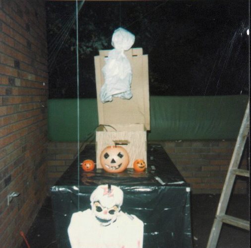 1984hauntedbreezeway (5)