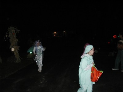 2003trickortreat (8)