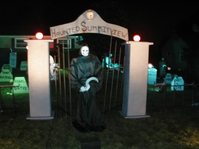 2004hauntedarch(6)