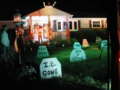 porchhalloween2005