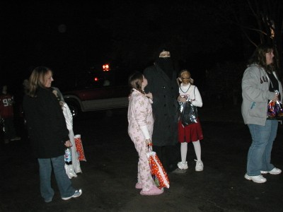 trickortreaters10-31-05 (3)